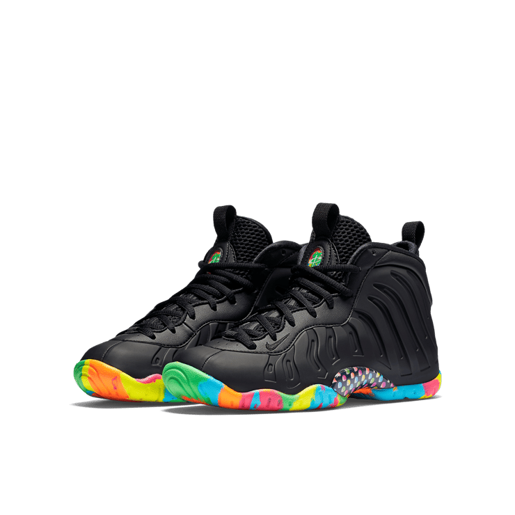 Nike Air Foamposite One Black Fruity Pebbles (GS) Angle 2