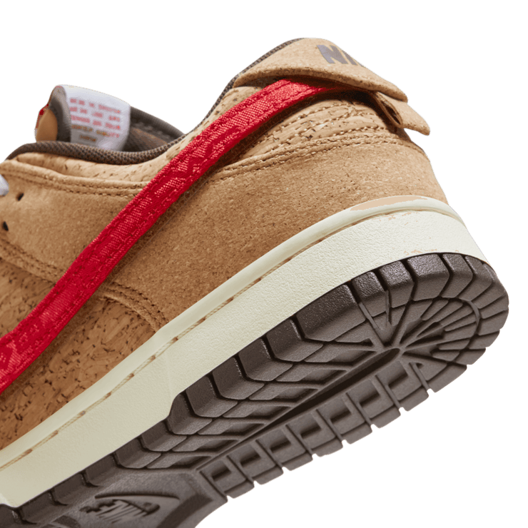 Nike Dunk Low SP CLOT Cork Flax Angle 5