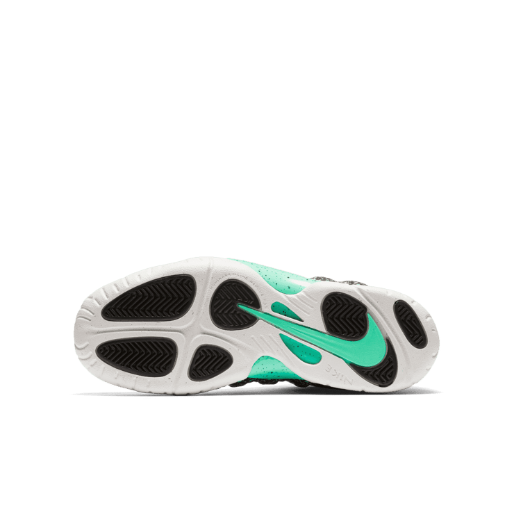 Nike Air Foamposite One Easter (2018) (GS) Angle 0