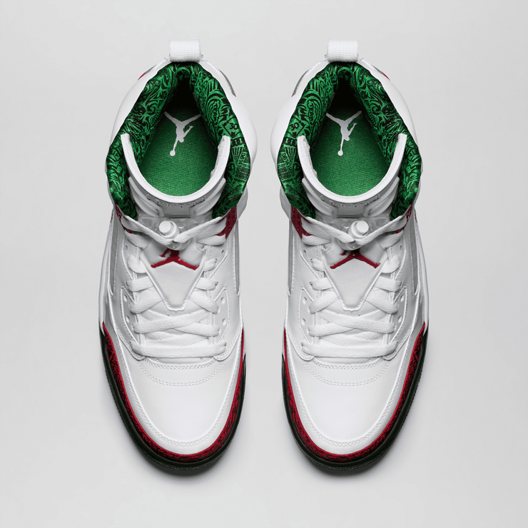 Air Jordan Spizike OG (2014) Angle 1