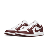 Jordan 1 Low Team Red (W) Angle 2