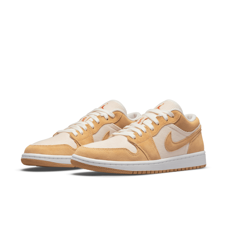 Jordan 1 Low SE Twine Orange Quartz Corduroy (W) Angle 2