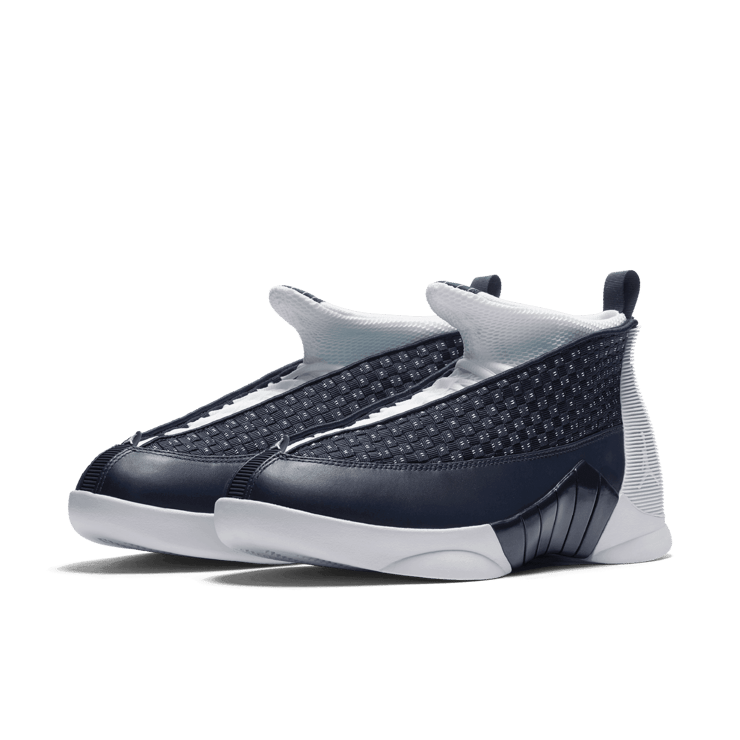 Air Jordan 15 Retro Obsidian Angle 2