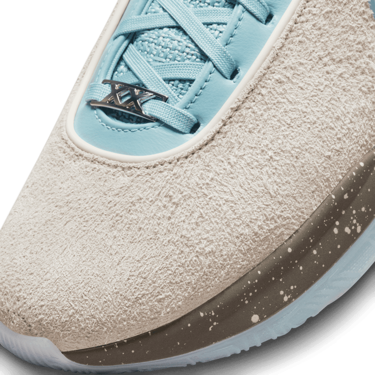 Nike LeBron 20 UNKNWN Message In A Bottle Angle 4