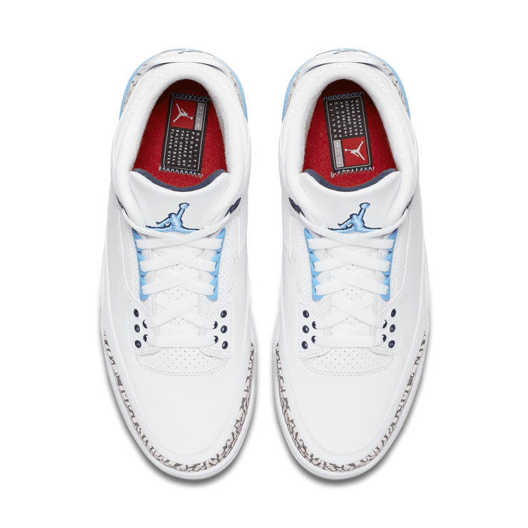 Jordan 3 Retro UNC (2020) Angle 1