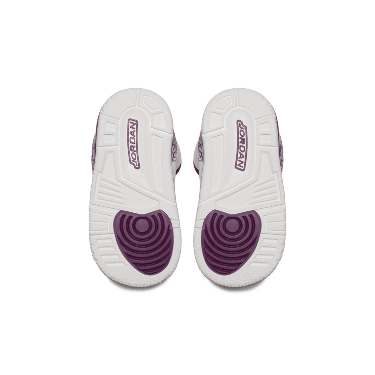 Air Jordan Spizike Bordeaux (TD) Angle 2