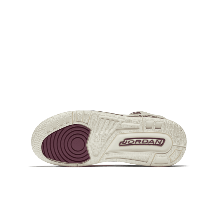 Air Jordan Spizike Bordeaux (GS) Angle 0