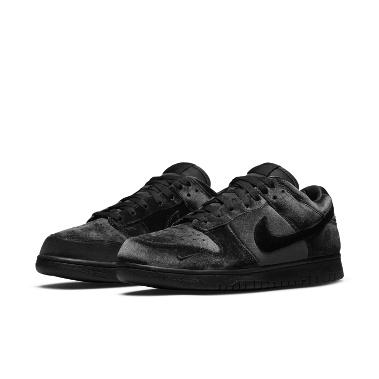 Nike Dunk Low Velvet Dover Street Market Black Angle 1