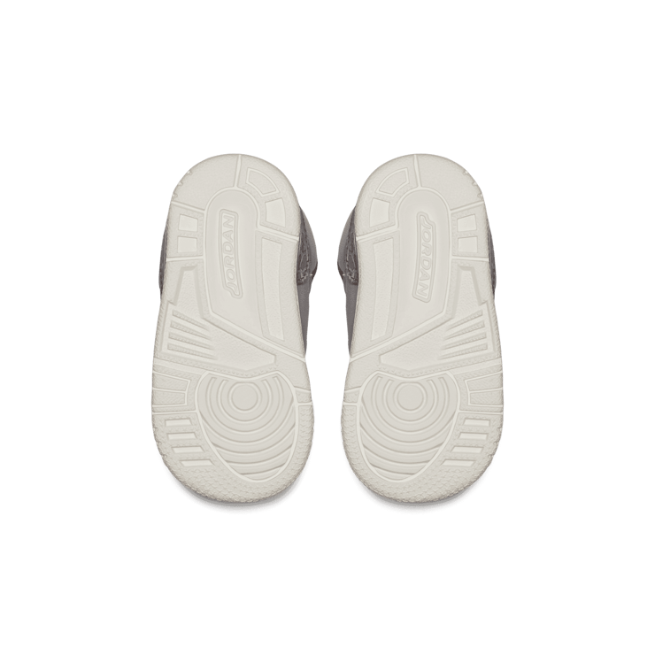 Air Jordan Spizike Wolf Grey Metallic Red Bronze (TD) Angle 0