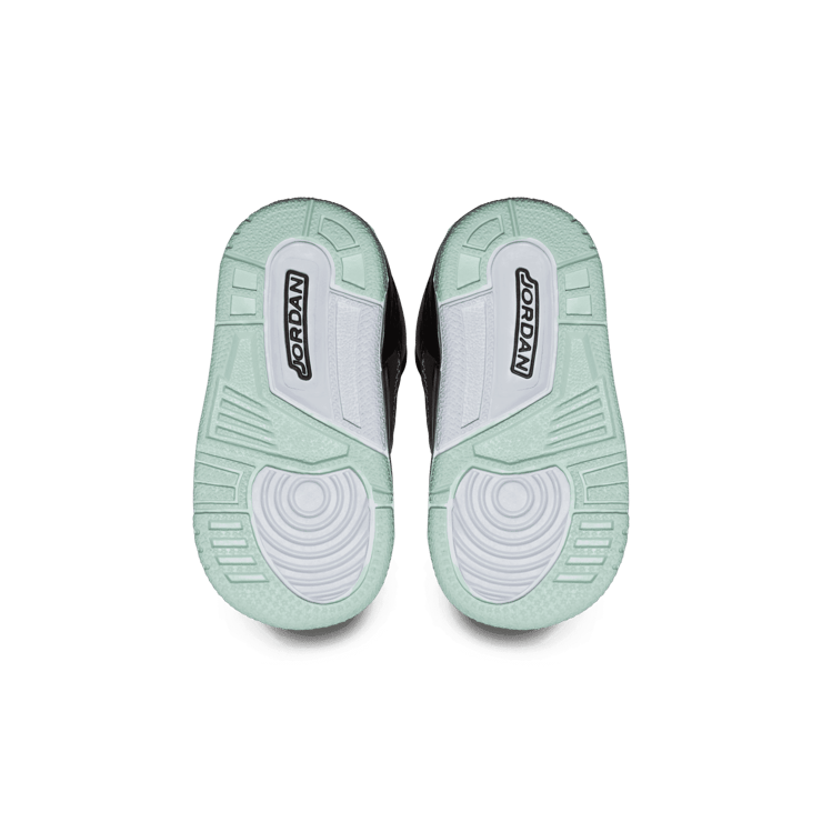 Air Jordan Spizike Mint Foam (TD) Angle 3