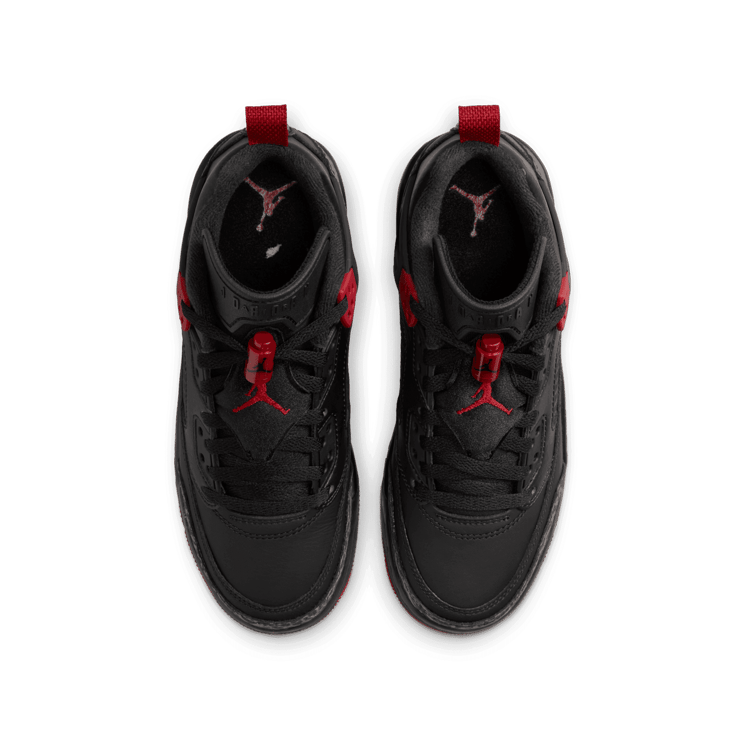 Air Jordan Spizike Low Bred (GS) Angle 1