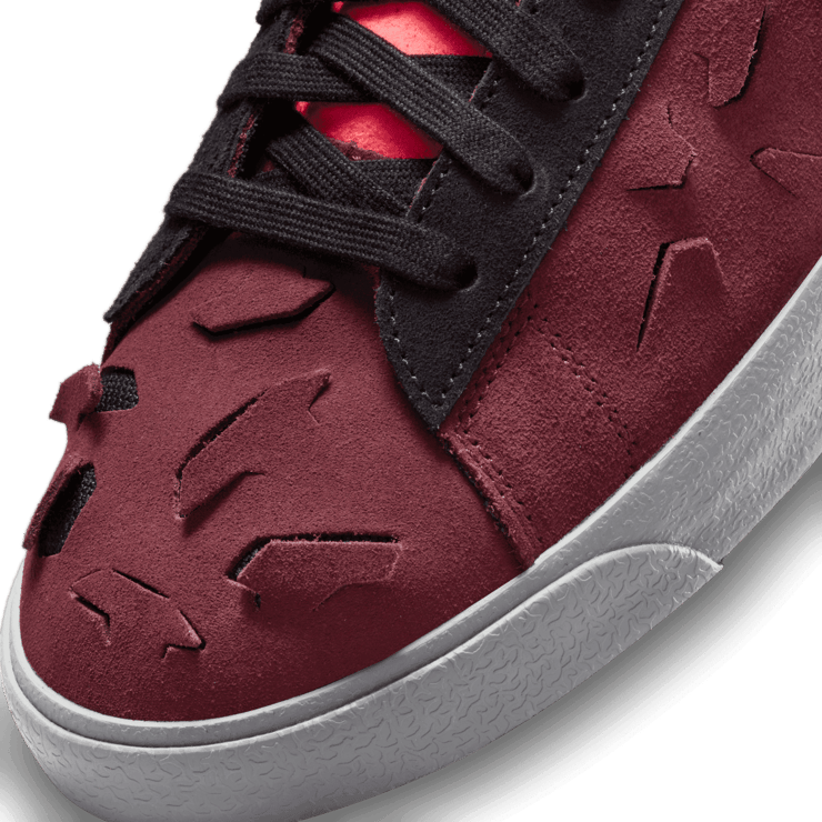 Nike Blazer Low ACRONYM Night Maroon Angle 4