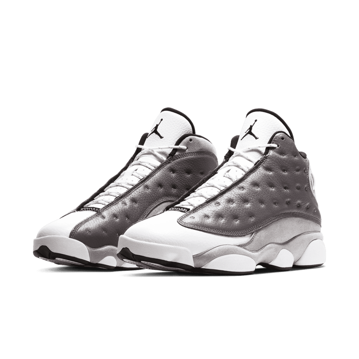 Air Jordan 13 Retro Atmosphere Grey Angle 2