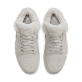 Jordan 1 Low SE Sherpa Fleece (W) Angle 1