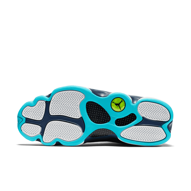 Air Jordan 13 Retro Low Hornets Angle 0