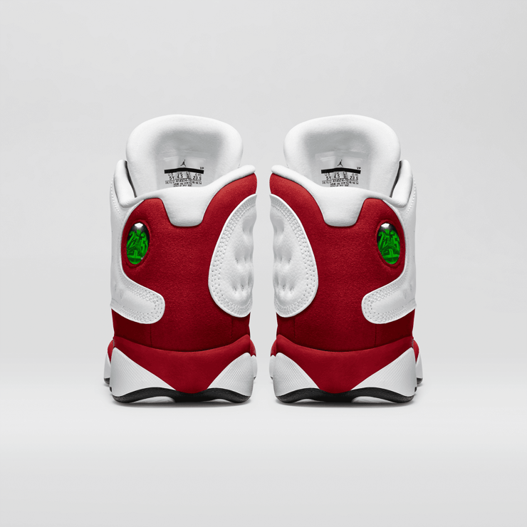 Air Jordan 13 Retro Grey Toe (GS) Angle 3