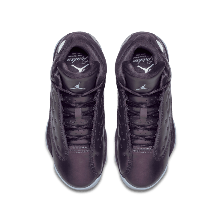 Air Jordan 13 Retro Dark Raisin (GS) Angle 1