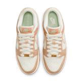 Nike Dunk Low Australia (W) Angle 1