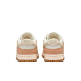 Nike Dunk Low Australia (W) Angle 3