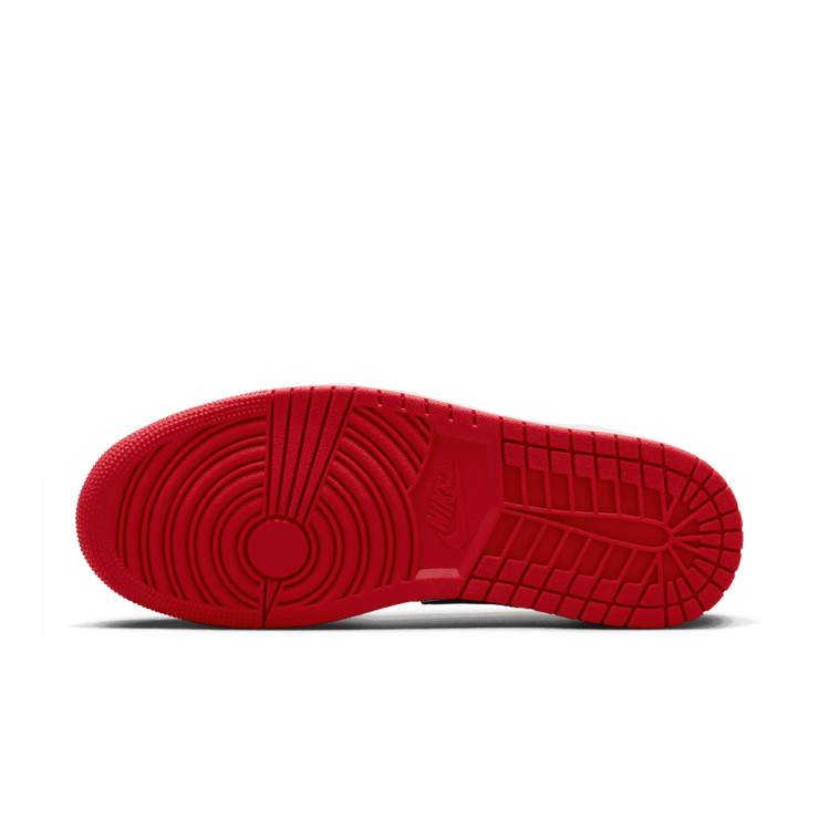 Air Jordan 1 Low SE Quai54 Angle 0