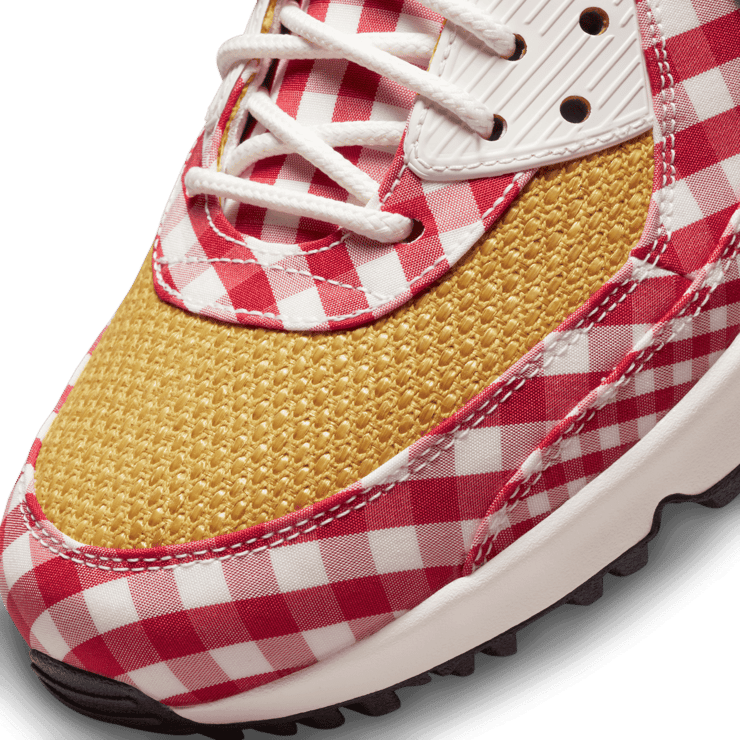 Nike Air Max 90 Golf Picnic Angle 4