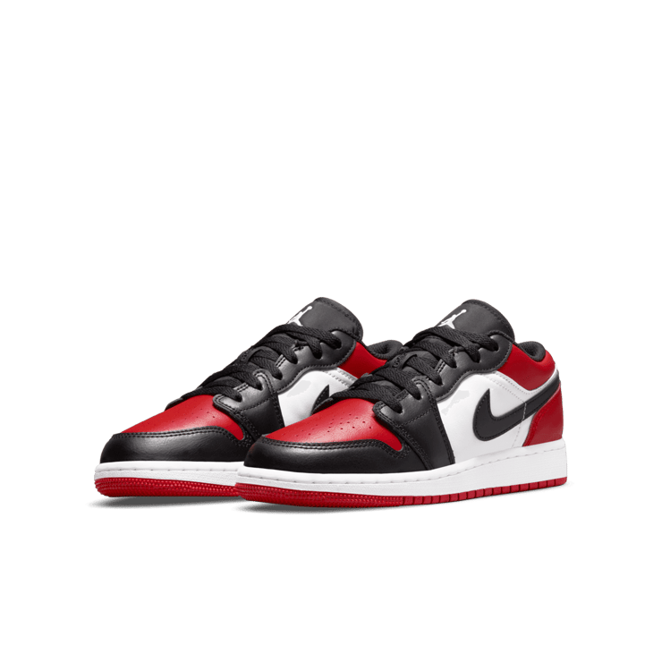 Air Jordan 1 Low Bred Toe (GS) Angle 2