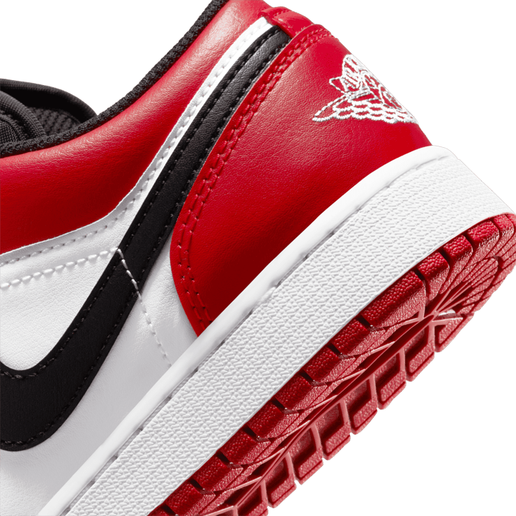 Jordan 1 bred toe gs hotsell
