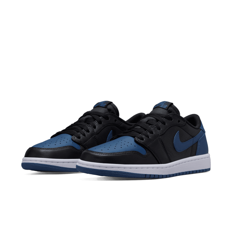 Air Jordan 1 Retro Low OG Mystic Navy (W) Angle 2