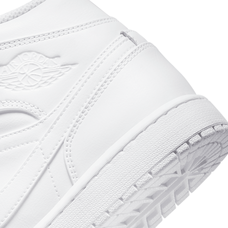 Air Jordan 1 Mid Triple White (2022) Angle 5