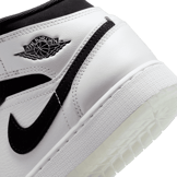 Air Jordan 1 Mid Diamond Shorts (GS) Angle 5