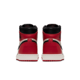 Air Jordan 1 Retro High Bred Toe Angle 3