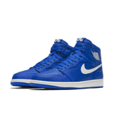 Air Jordan 1 Retro High Hyper Royal Angle 2