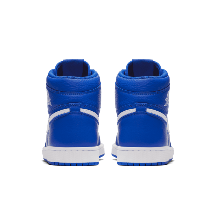 Air Jordan 1 Retro High Hyper Royal Angle 3