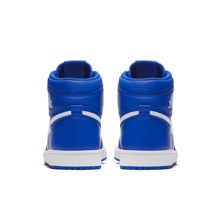 Air Jordan 1 Retro High Hyper Royal Angle 3