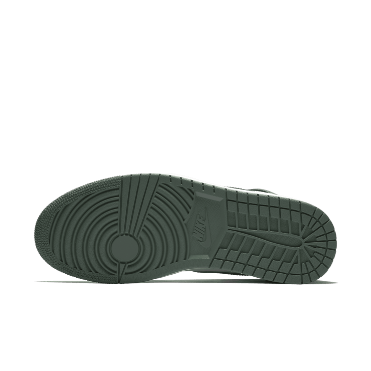 Air Jordan 1 Retro High Clay Green Angle 0