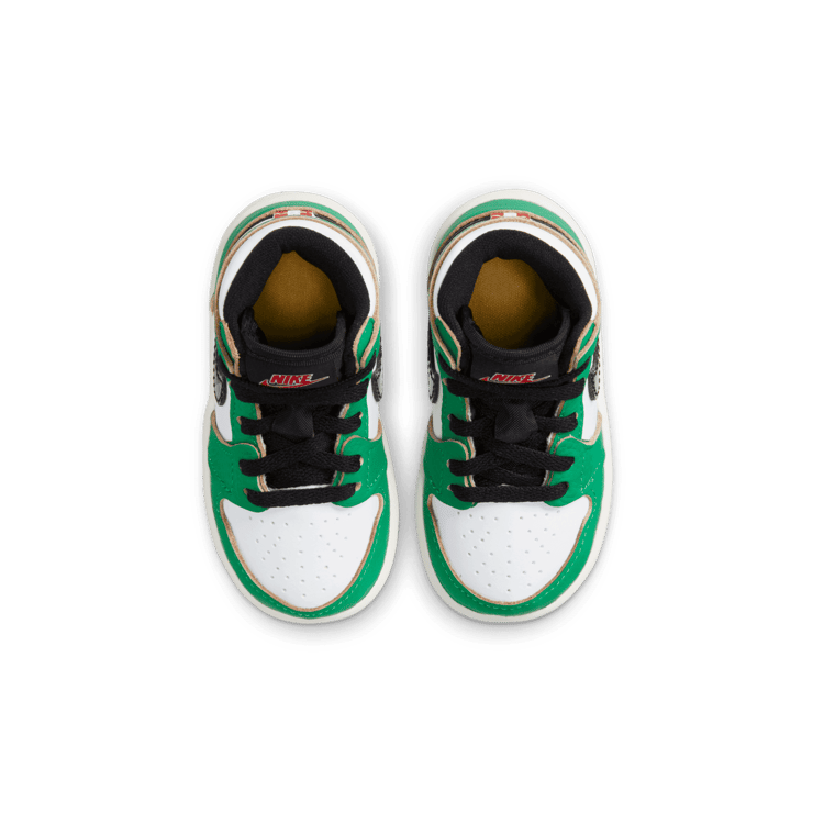 Air Jordan 1 Retro High Lucky Green (TD) Angle 1