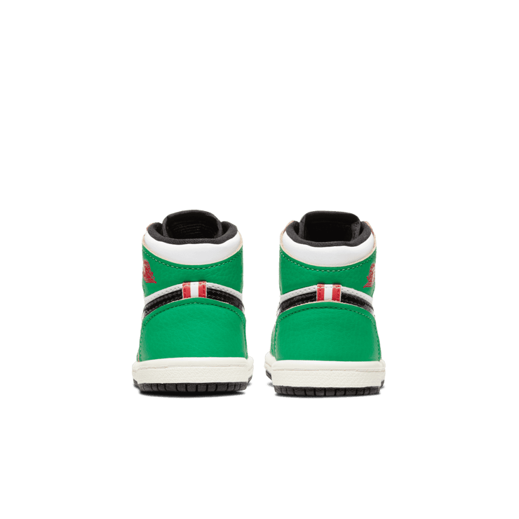 Air Jordan 1 Retro High Lucky Green (TD) Angle 3