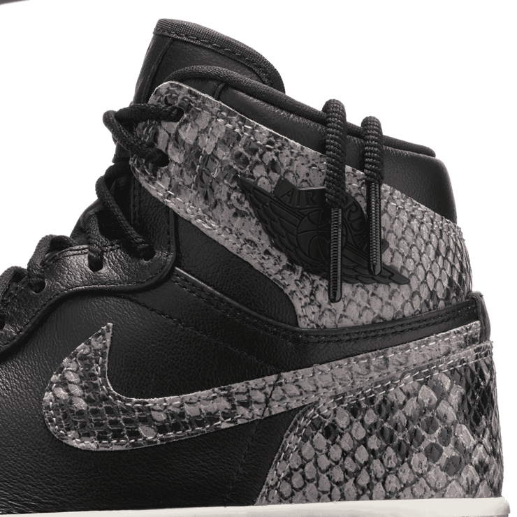 Air Jordan 1 Retro High Black Snake (W) Angle 4