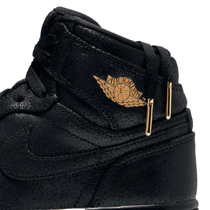 Air Jordan 1 Retro High Dip-Toe Black (W) Angle 4