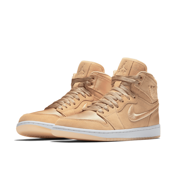 Jordan 1 Retro High Season of Her Ice Peach (W) Angle 2