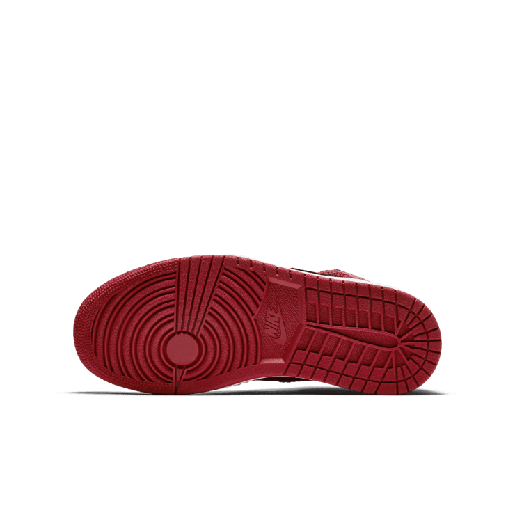 Air Jordan 1 Retro High Flyknit Bred (GS) Angle 0