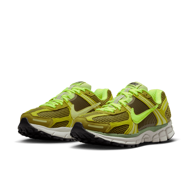 Nike Vomero 5 Olive Flak Volt Angle 2