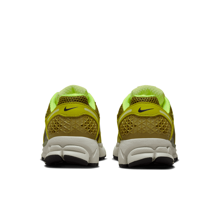 Nike Vomero 5 Olive Flak Volt Angle 3