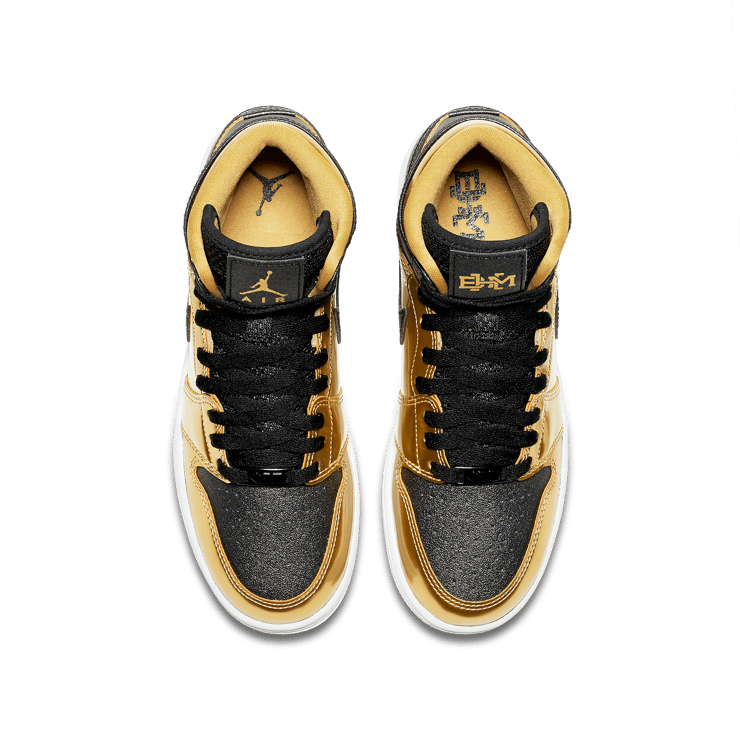 Air Jordan 1 Retro BHM (2017) (GS) Angle 1