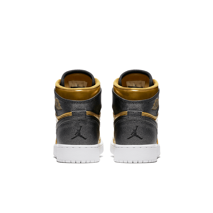Air Jordan 1 Retro BHM (2017) (GS) Angle 3