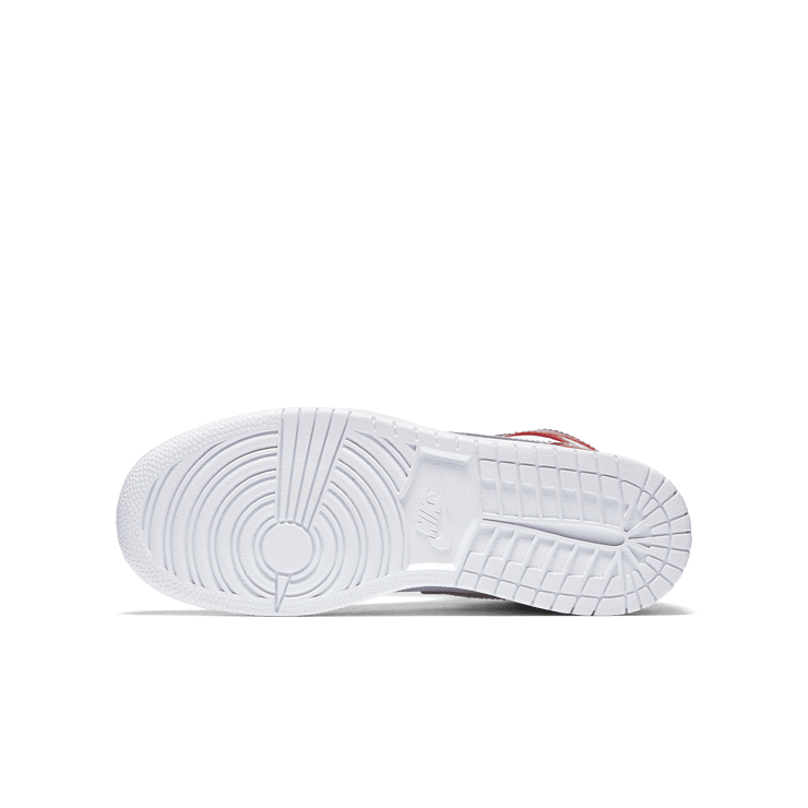 Air Jordan 1 Retro High Silver Medal (GS) Angle 0