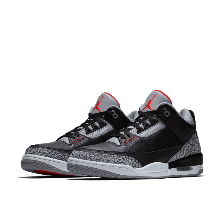 Air Jordan 3 Retro Black Cement (2018) Angle 2