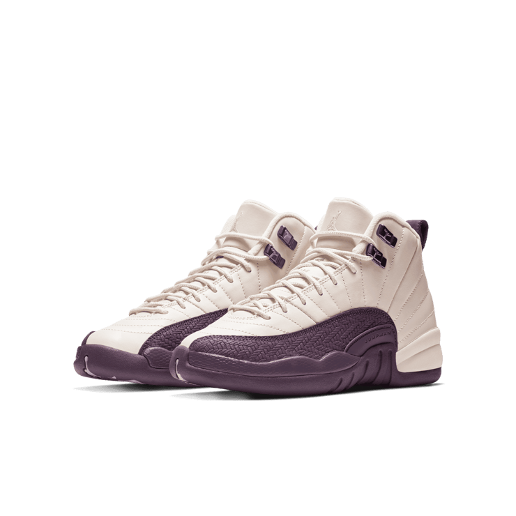 Air Jordan 12 Retro Desert Sand (GS) Angle 2