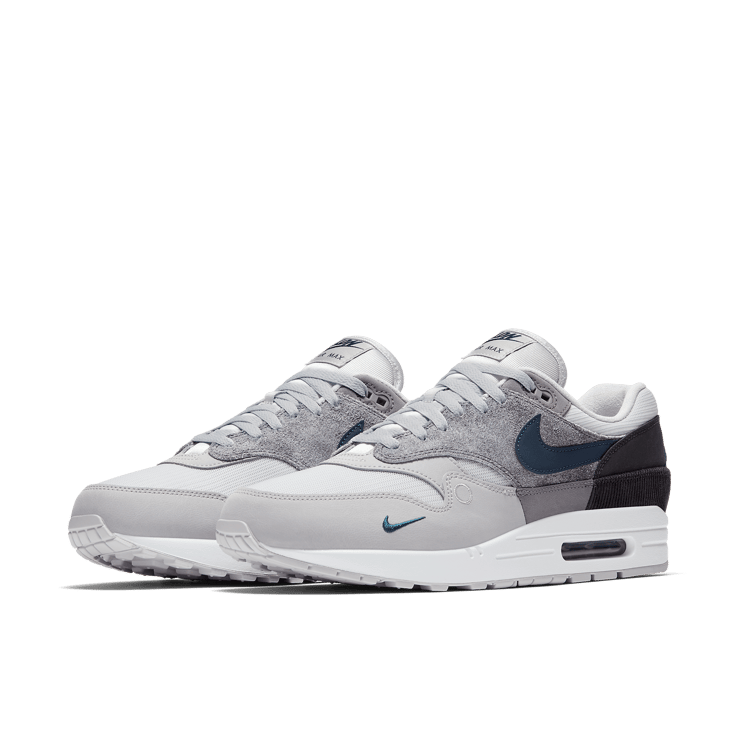 Nike Air Max 1 London Angle 2