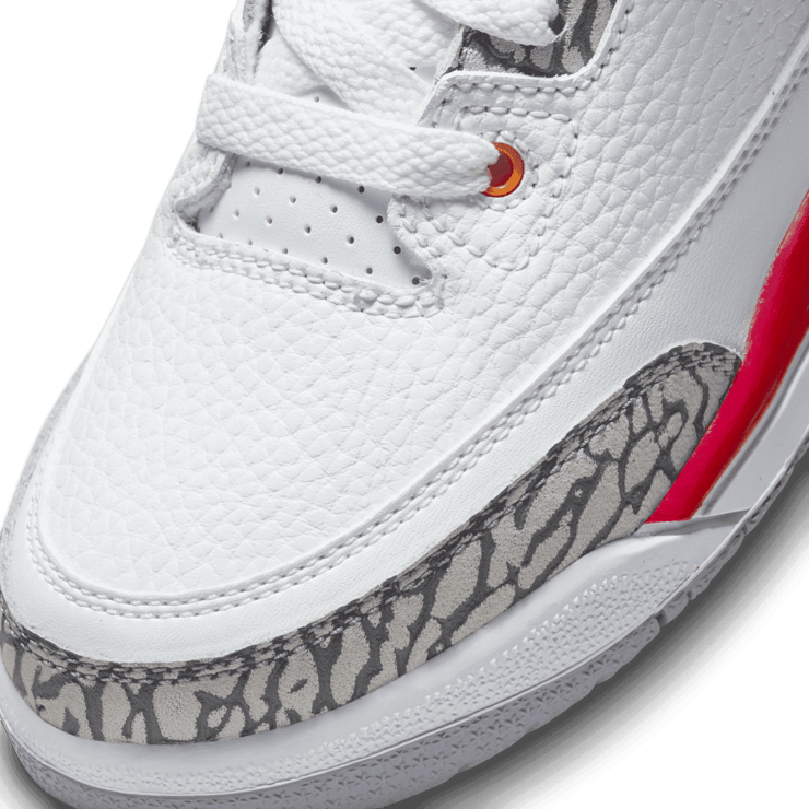 Air Jordan 3 Retro Cardinal (PS) Angle 4